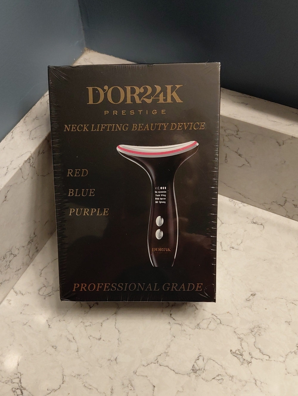 D'OR24K Prestige Neck Lifting Beauty Device - Black with Red/Blue/Purple Lights